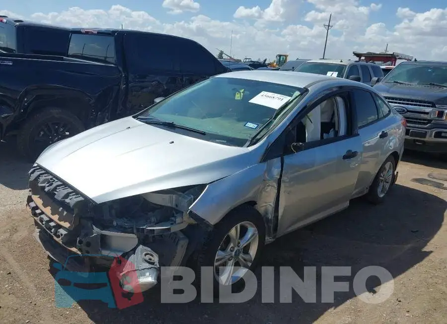 1FADP3E29JL276854 Photo# 2