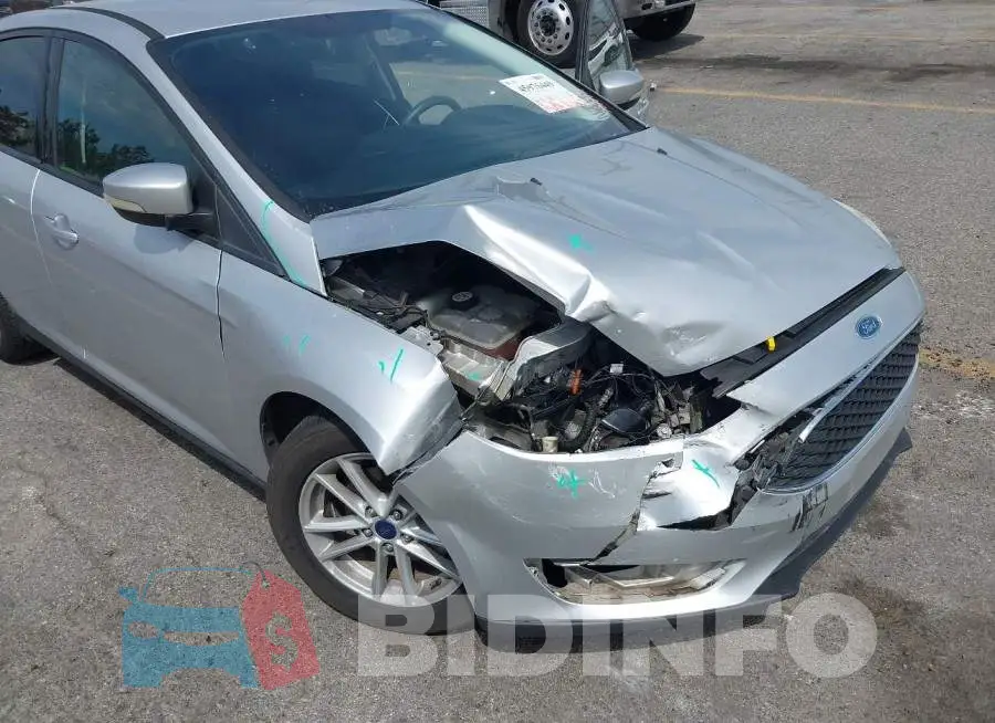 1FADP3F20GL271288 Photo# 6