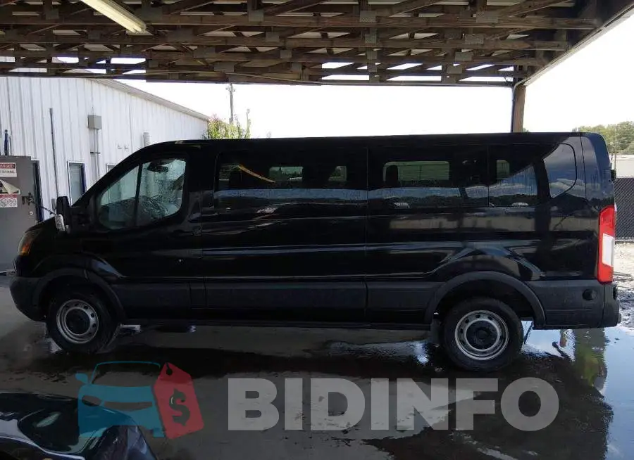 1FBZX2ZM3JKB43023 Photo# 15