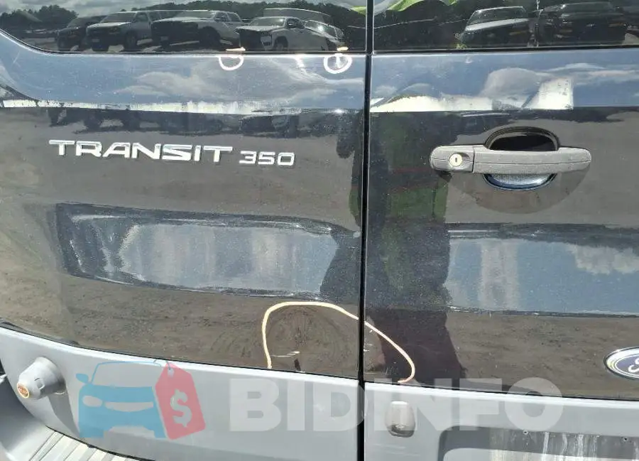 1FBZX2ZM8JKB18876 Photo# 15