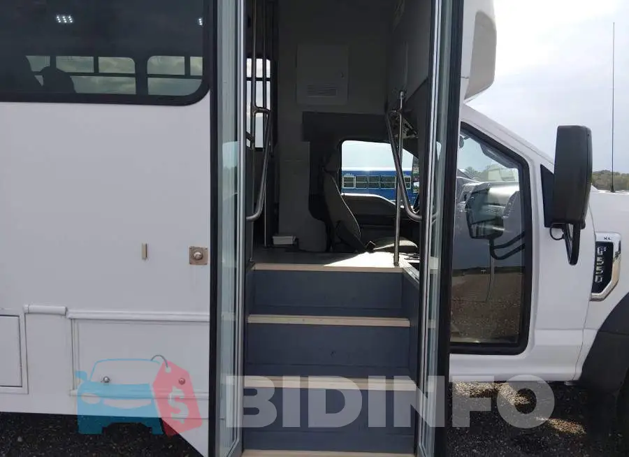 1FDAF5GT0HED60900 Photo# 5