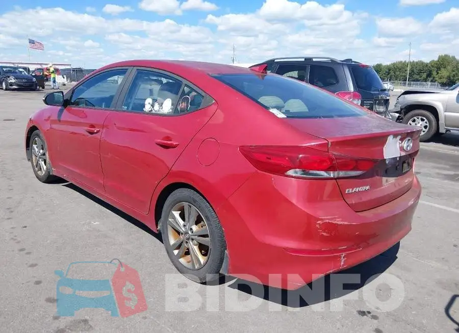 5NPD84LF9JH257258 Photo# 3
