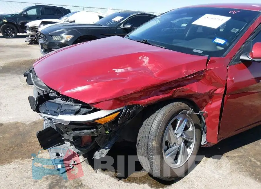 KMHLL4DG4RU656111 Photo# 6