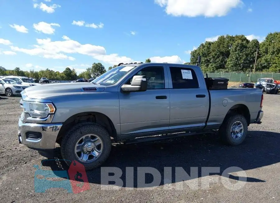 3C6UR5CJ2RG131858 Photo# 6