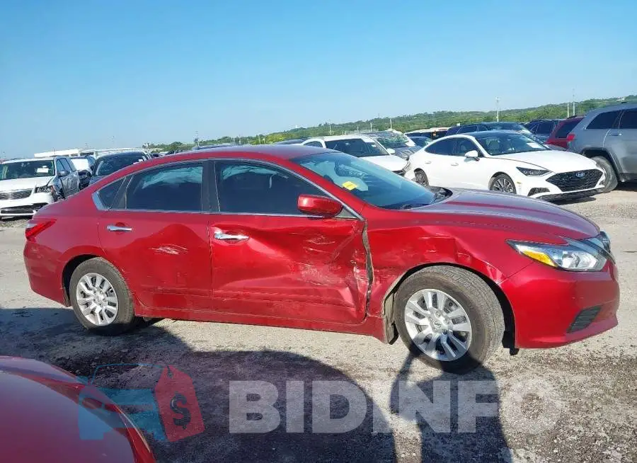 1N4AL3AP3HN312715 Photo# 14