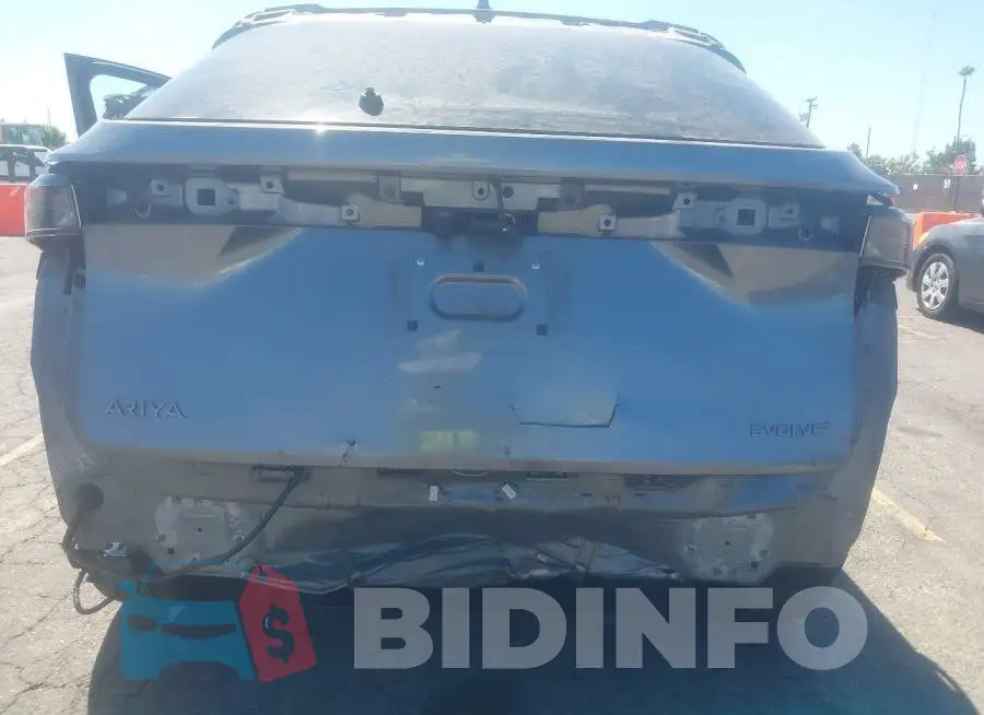JN8BF0BE0SM462056 Photo# 6