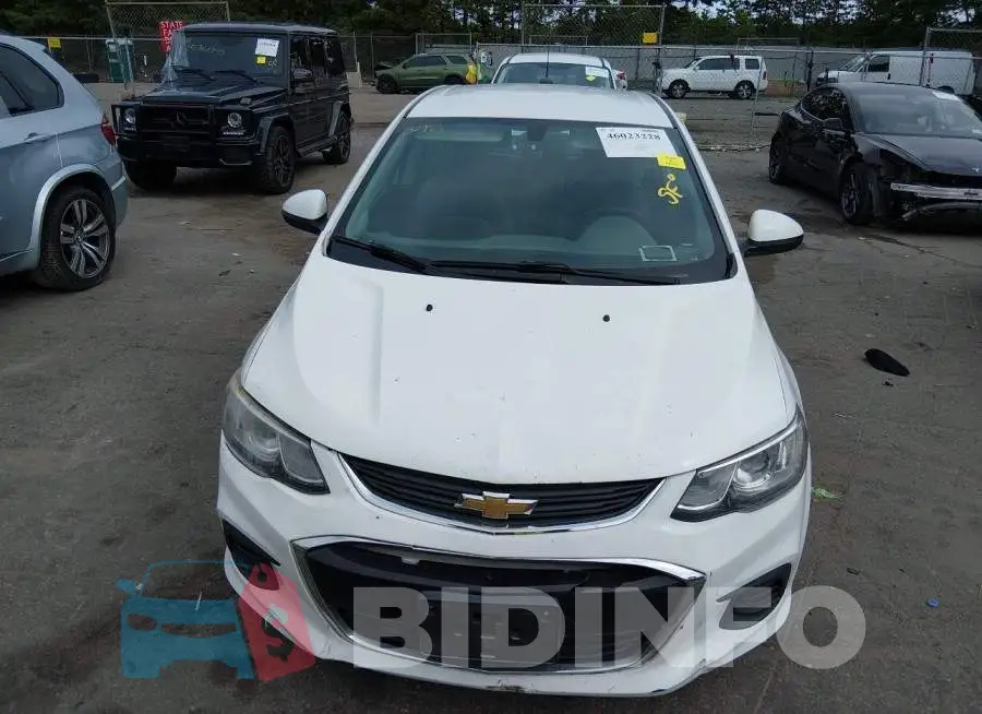 1G1JF5SB2J4105706 Photo# 13