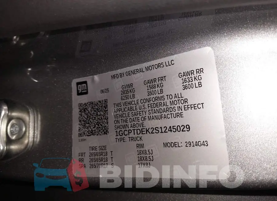 1GCPTDEK2S1245029 Photo# 9