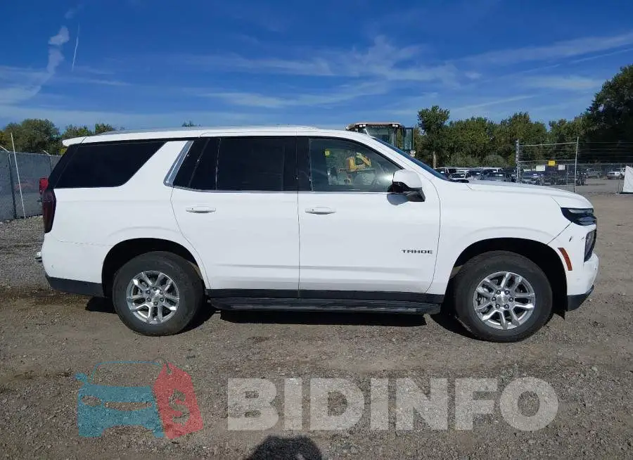 1GNS5NRD8SR155740 Photo# 12