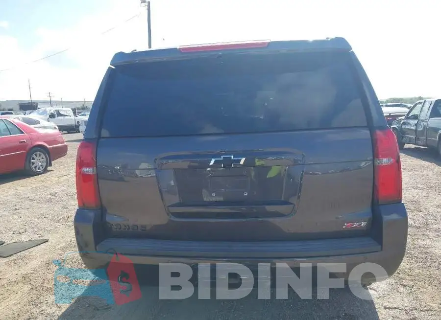 1GNSKBKC2JR149262 Photo# 17