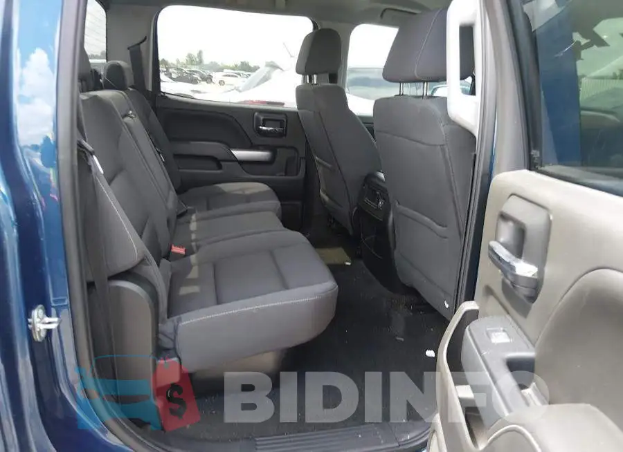 3GCPCREC1JG176713 Photo# 8