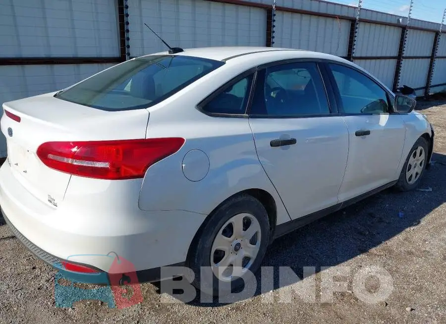 1FADP3E28JL277767 Photo# 4