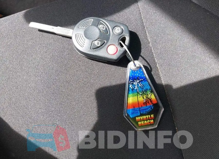 1FADP3M21HL289044 Photo# 11