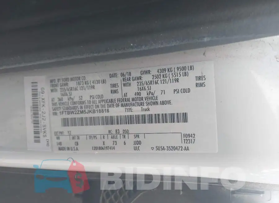 1FTBW2ZM5JKB18818 Photo# 9