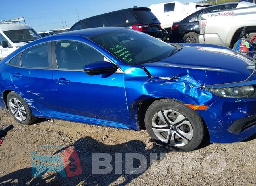 19XFC2F51HE208245 Photo# 6