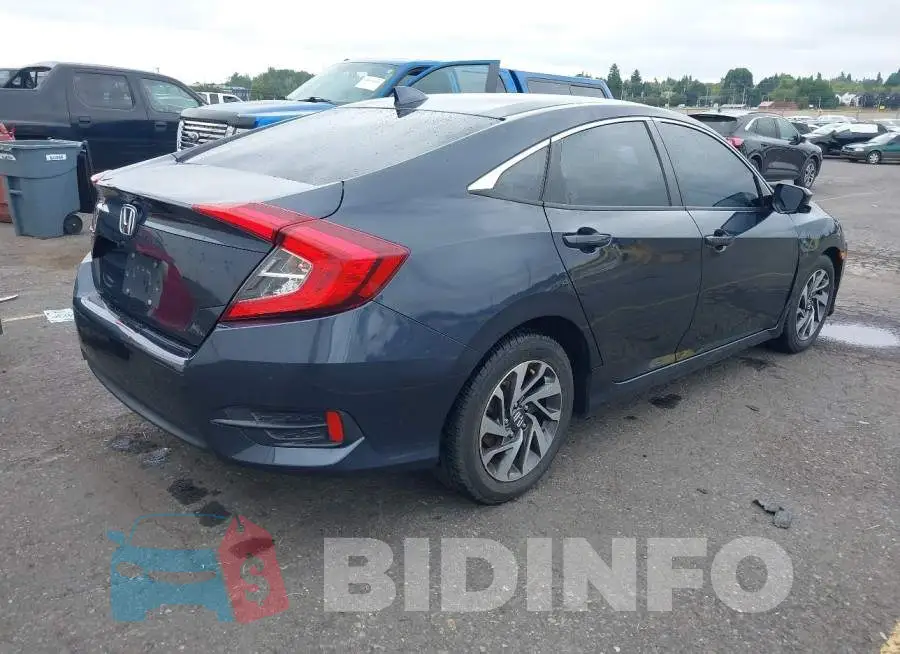 2HGFC2F78JH588861 Photo# 4
