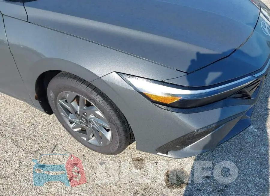 KMHLM4DG8RU715013 Photo# 6
