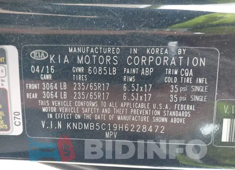 KNDMB5C19H6228472 Photo# 9