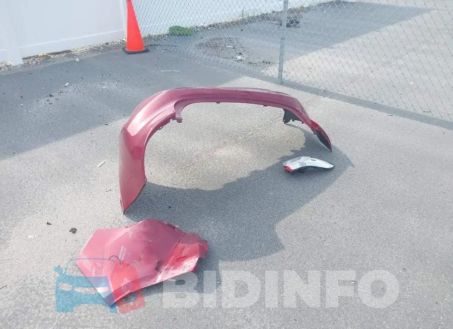 5YFB4MDE2SP270740 Photo# 12