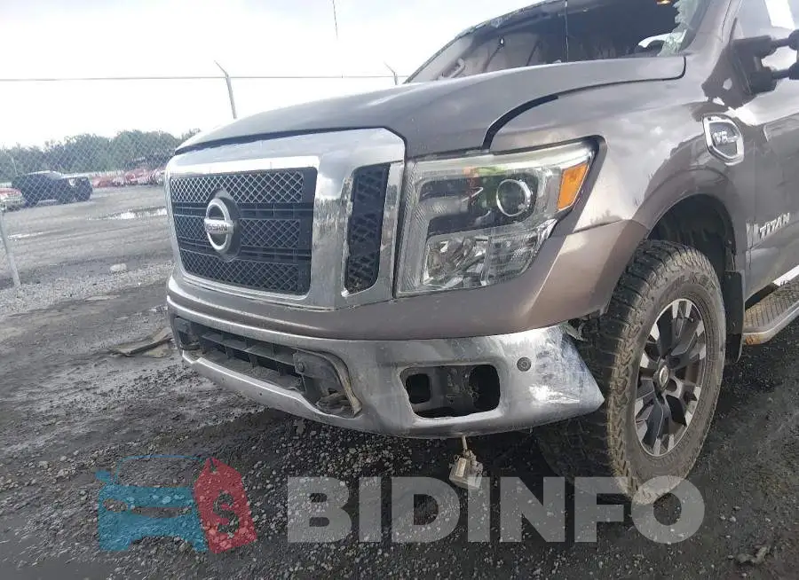 1N6AA1E54HN510617 Photo# 17
