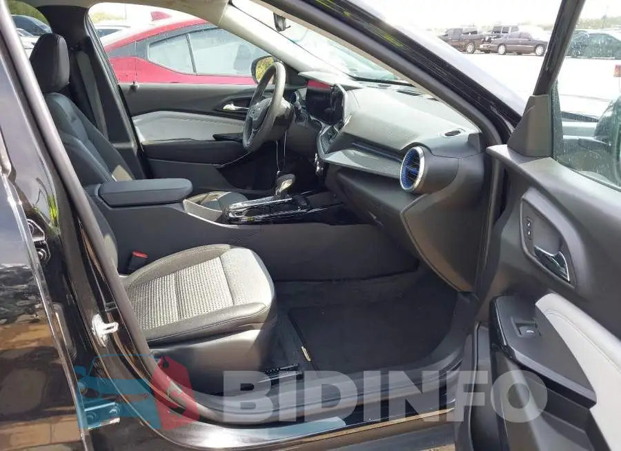 KL77LHEPXSC234154 Photo# 5