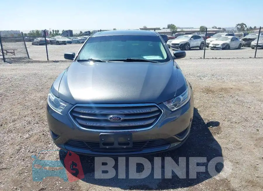 1FAHP2D89JG135938 Photo# 18