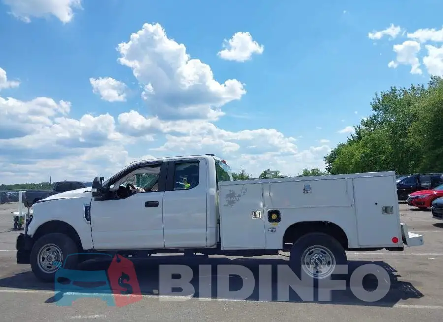 1FD7X2B61LED79844 Photo# 14