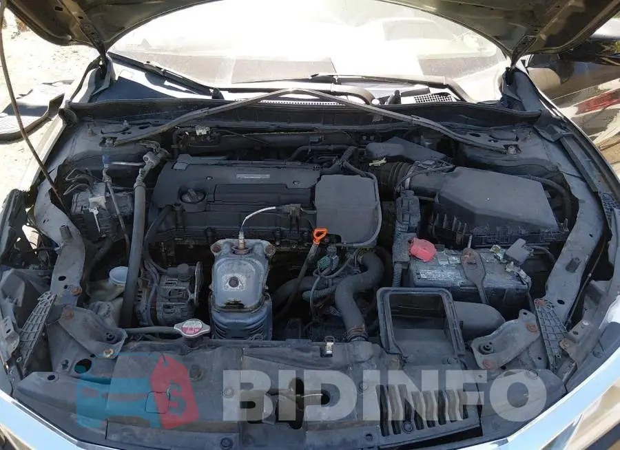 1HGCR2F70GA148044 Photo# 10