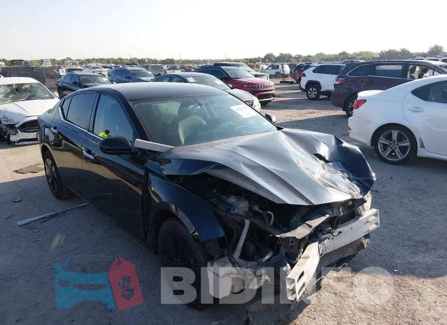 1N4BL4BV1LC217338 Photo# 1