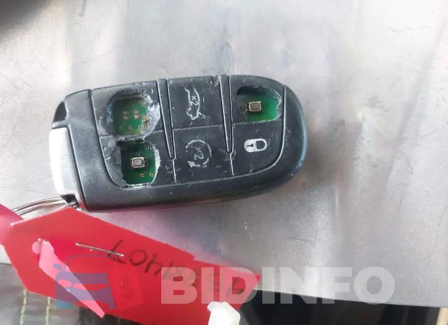 2C3CDXHG7GH149981 Photo# 11