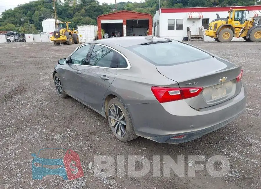 1G1ZE5ST2HF282012 Photo# 3