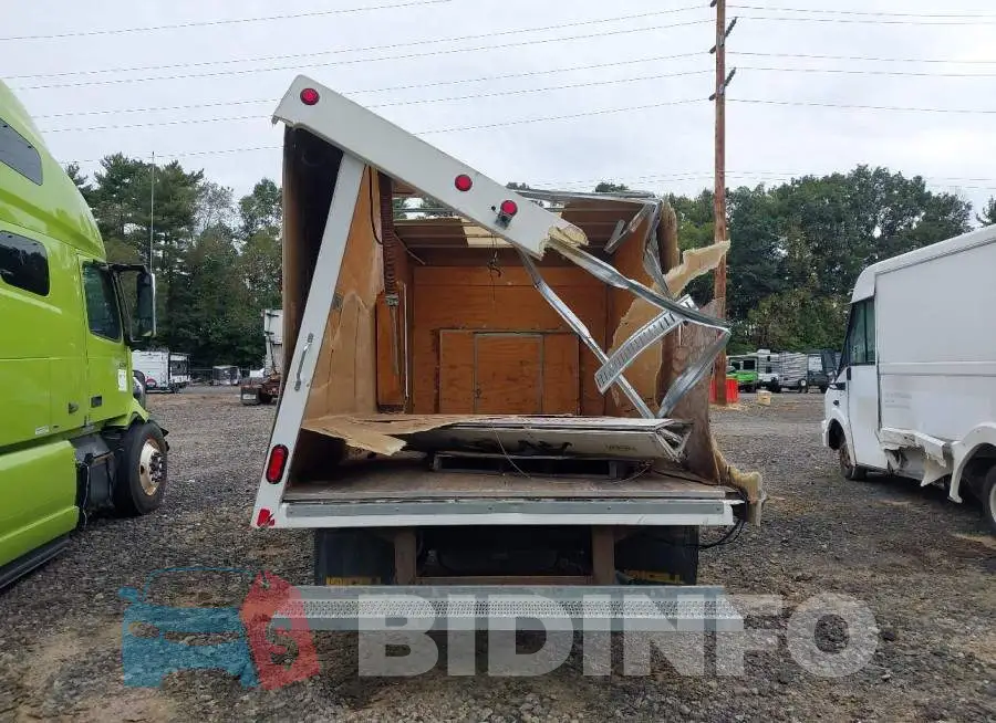 1FDWE3FN9SDD24538 Photo# 15
