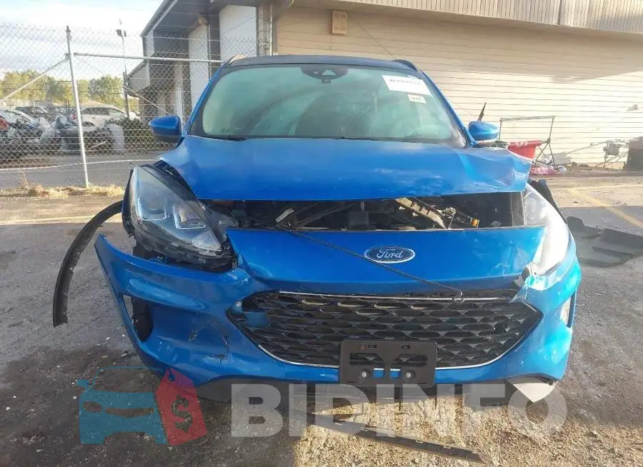 1FMCU9H62LUA26218 Photo# 12