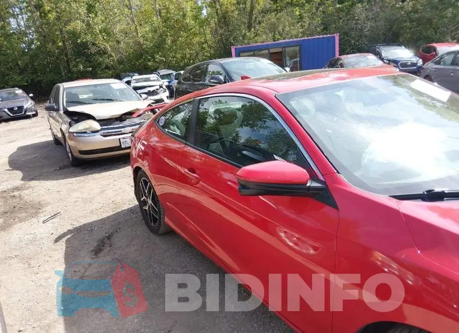 2HGFC3A54KH752202 Photo# 14