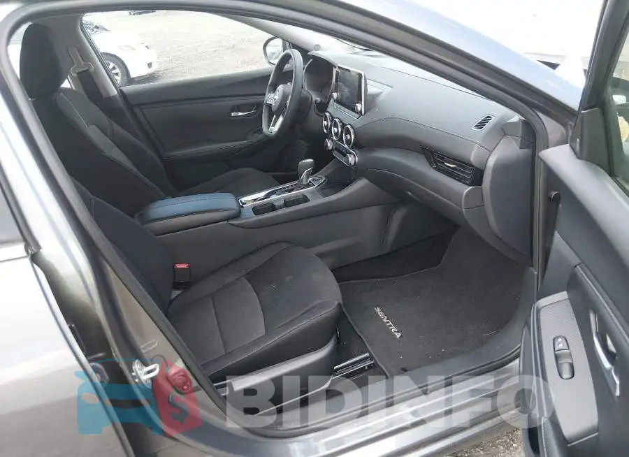 3N1AB8CV6RY334012 Photo# 5