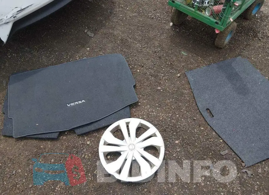 3N1CE2CP9JL369997 Photo# 12