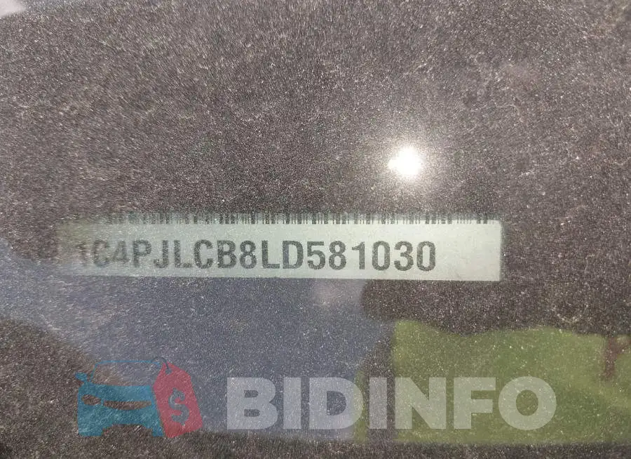 1C4PJLCB8LD581030 Photo# 9