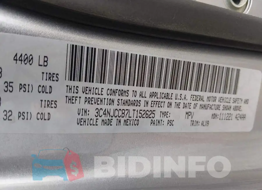 3C4NJCCB7LT152625 Photo# 9