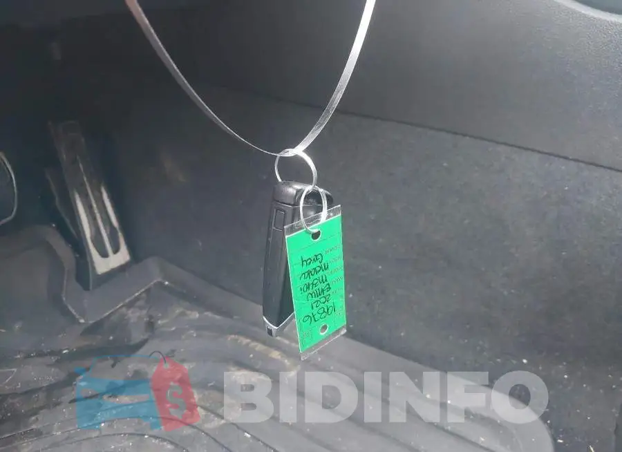 3MW5U9J0XM8B66841 Photo# 11