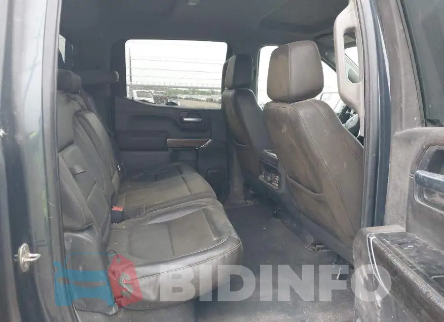 3GCPYFED5LG310361 Photo# 8