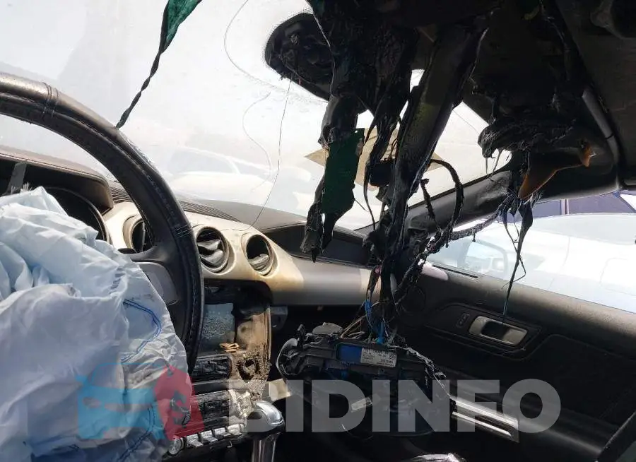 1FATP8UH6M5103607 Photo# 6