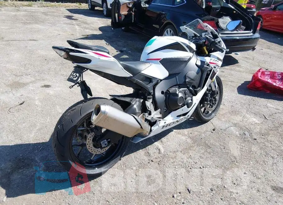 JH2SC7715TK900819 Photo# 4