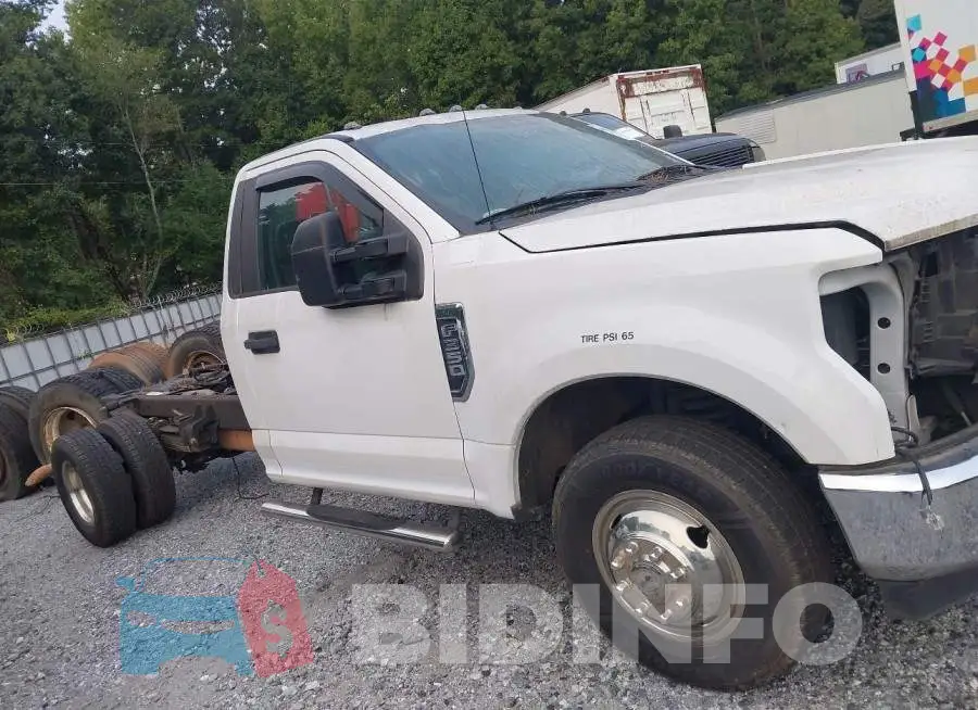 1FDRF3G67MEC69148 Photo# 13
