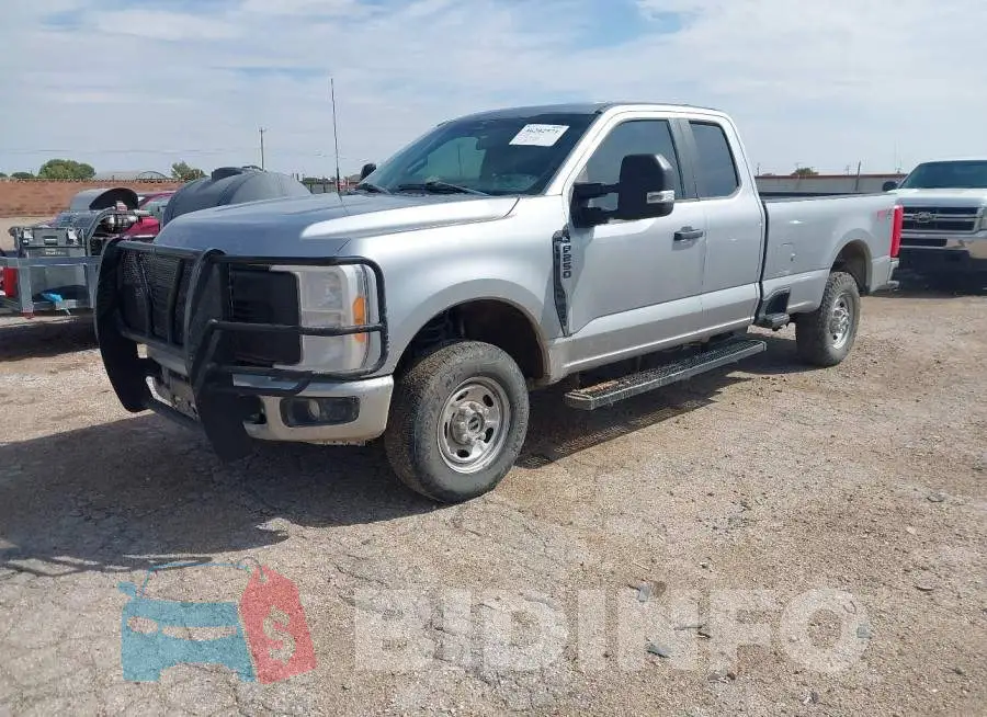 1FT7X2BA4PED37392 Photo# 2