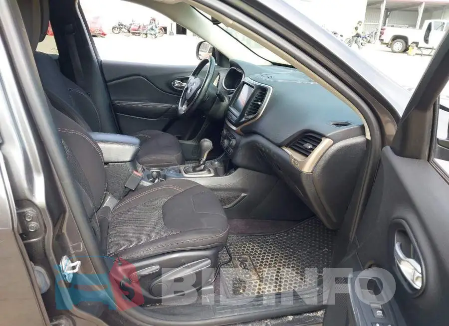 1C4PJMCB7GW305194 Photo# 5