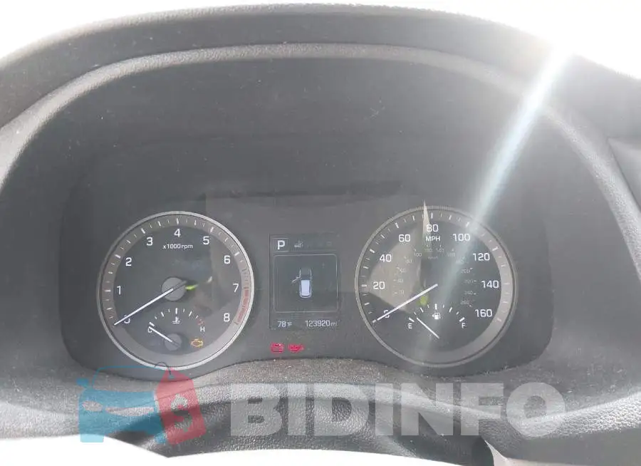 KM8J3CA47JU642123 Photo# 7