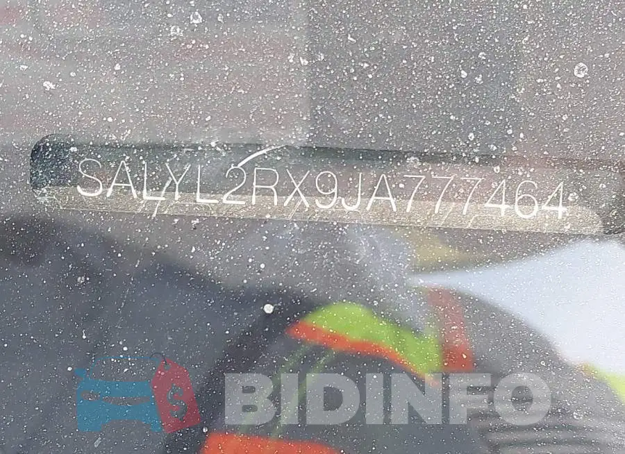 SALYL2RX9JA777464 Photo# 9