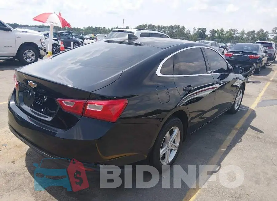1G1ZB5ST1LF068324 Photo# 4