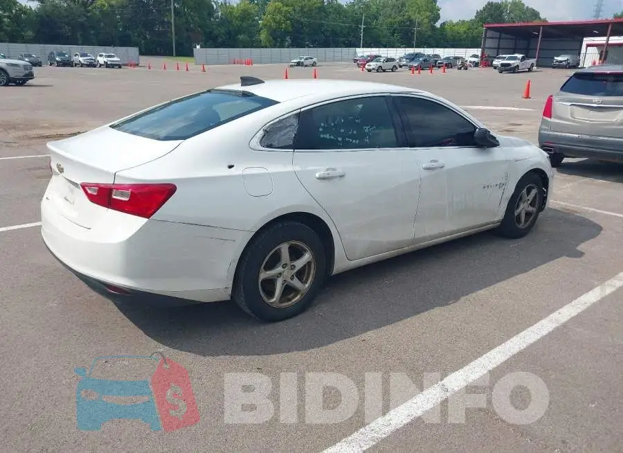 1G1ZB5ST9HF263613 Photo# 4