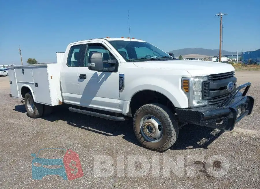 1FD8X3H64KED43713 Photo# 1